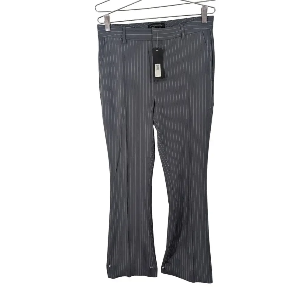 NWT@$110! BANANA REPUBLIC! DOVE GRAY, WHITE PINSTRIPE, WIDE FLARE LEG PANTS! 2